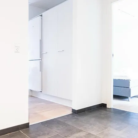 Appartamento Spacious And Cool 2-bed By The Harbour *
